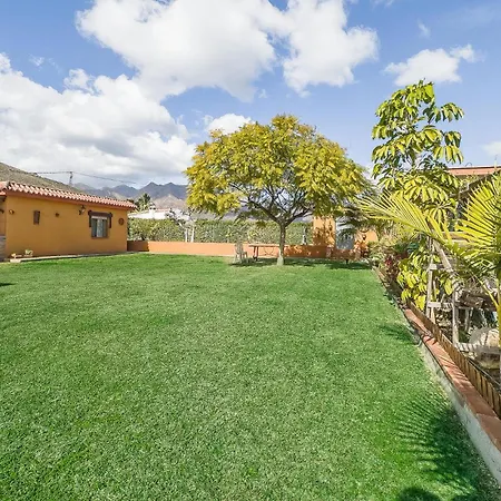 2 Bedroom Amazing In Mijas